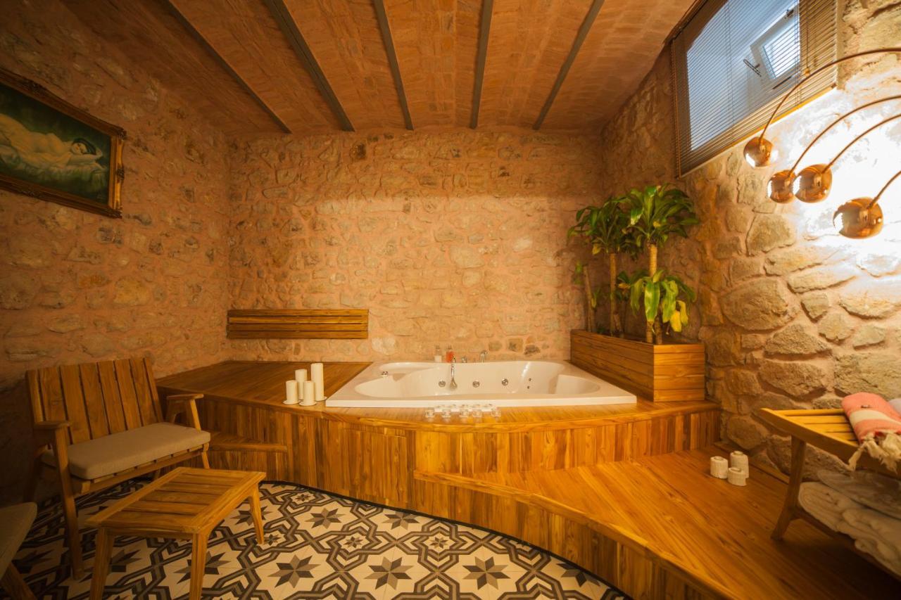 Triada Hotel Bueyuekada アダラー エクステリア 写真