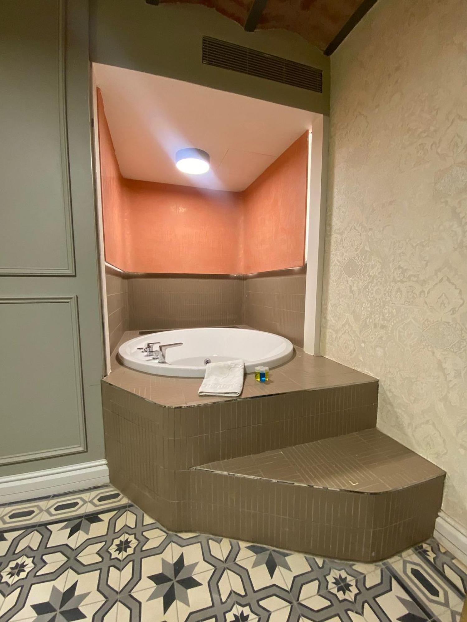 Triada Hotel Bueyuekada アダラー エクステリア 写真